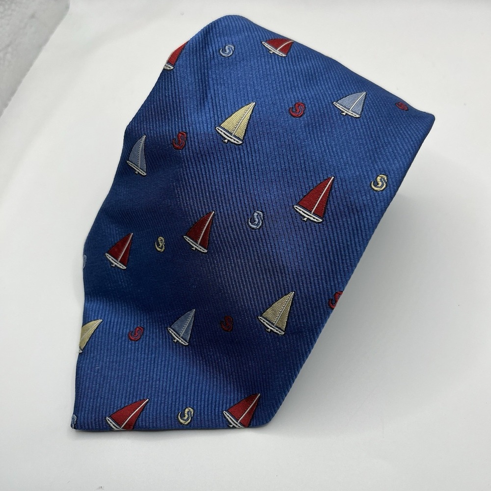 Salvatore Ferragamo Ocean Blue Swan Regatta 100% Silk Tie Sailboat Italy